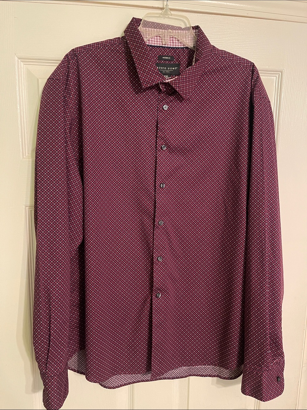 Pronto Uomo Men’s Burgundy Micro-Pattern Button-Down Shirt